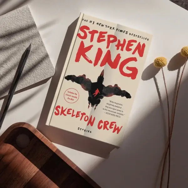 The Raft Novel by Stephen King Disturbing Horror Novels